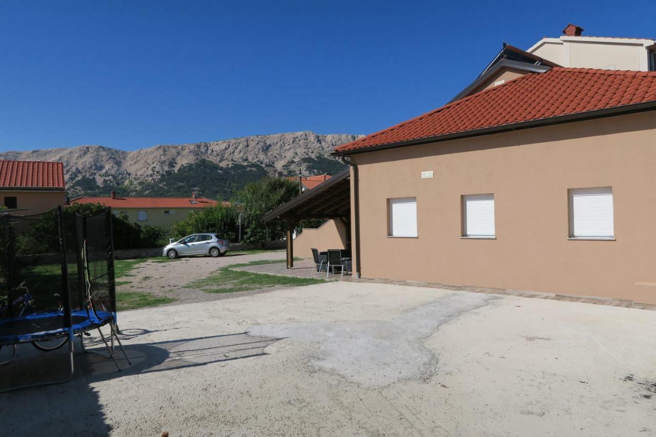 Family Apartment Baška Szoba fotó